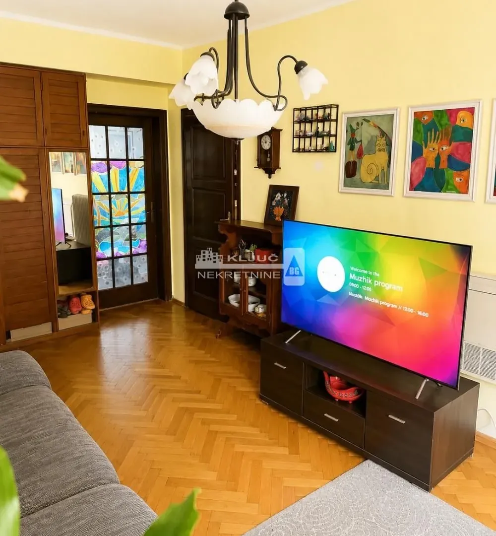 Prodaja, četvorosoban stan, 153m², Stari Grad, Beograd