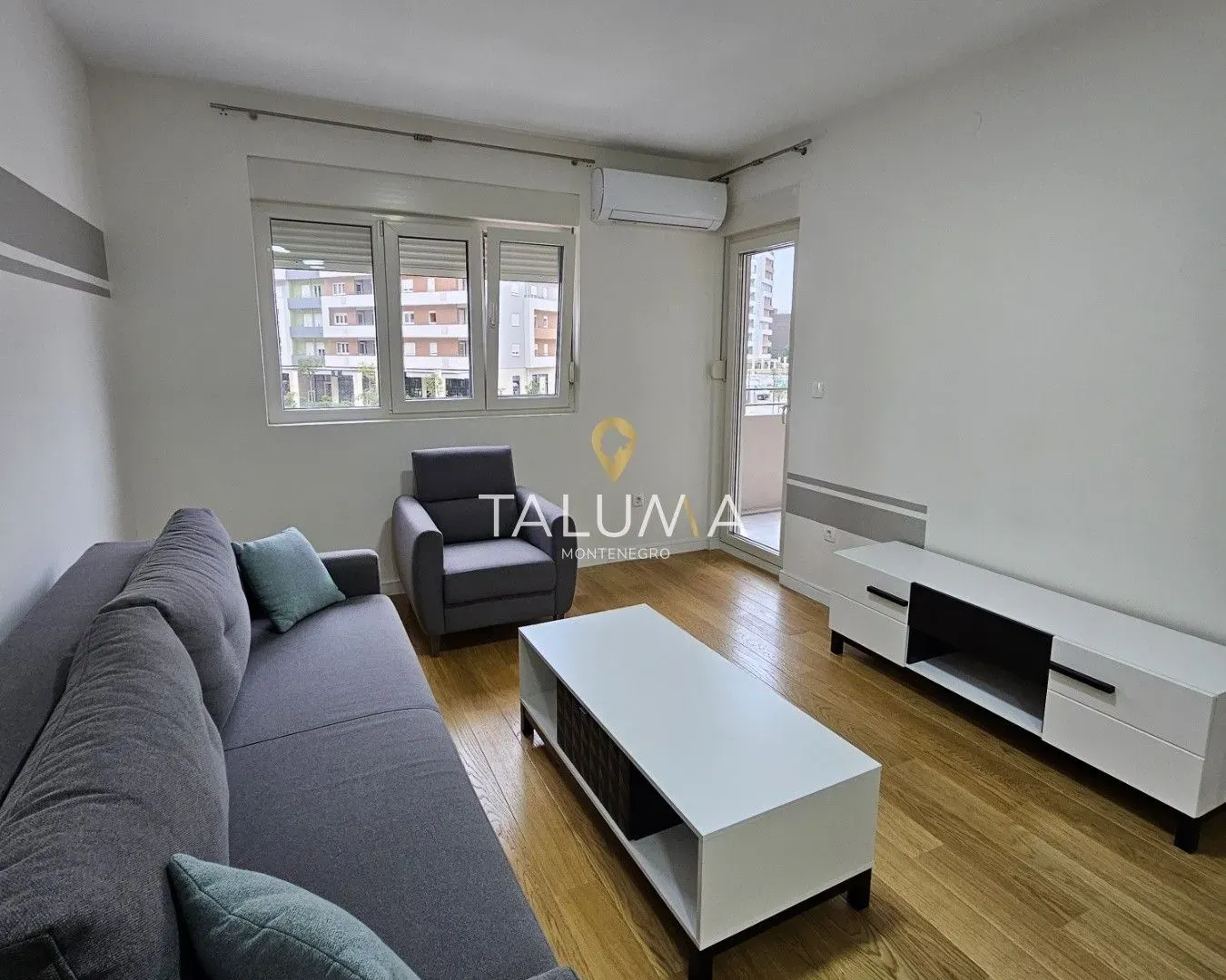 Izdavanje, jednosoban stan, 49m², City Kvart, Podgorica