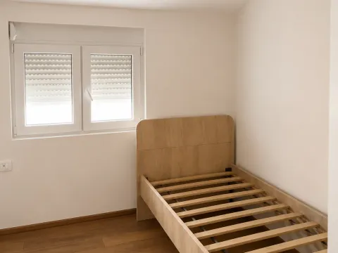 Rent, two bedroom apartment, 80m², Murtovina, Podgorica - image 9