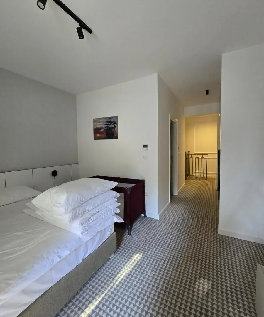 Prodaja, jednosoban stan, 74m², Centar, Budva