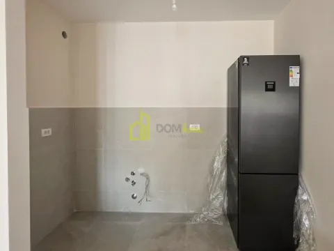 Izdavanje, dvosoban stan, Central Point, Podgorica - image 3