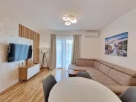 Izdavanje, jednosoban stan, 44m², Bečići, Budva - image 2