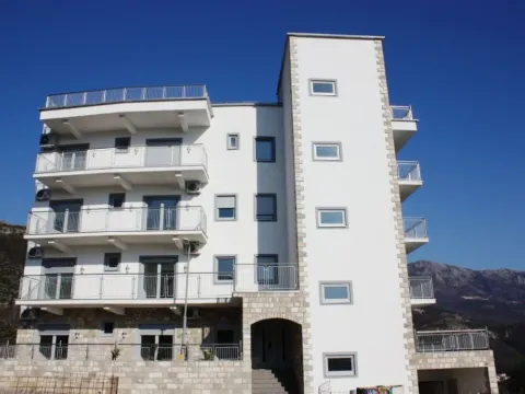 Prodaja, stan, 250m², Bečići, Budva - image 2