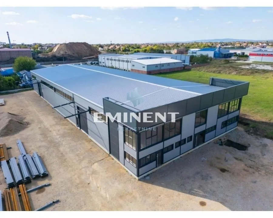 Rent, office space, 1612m², Centar, Inđija