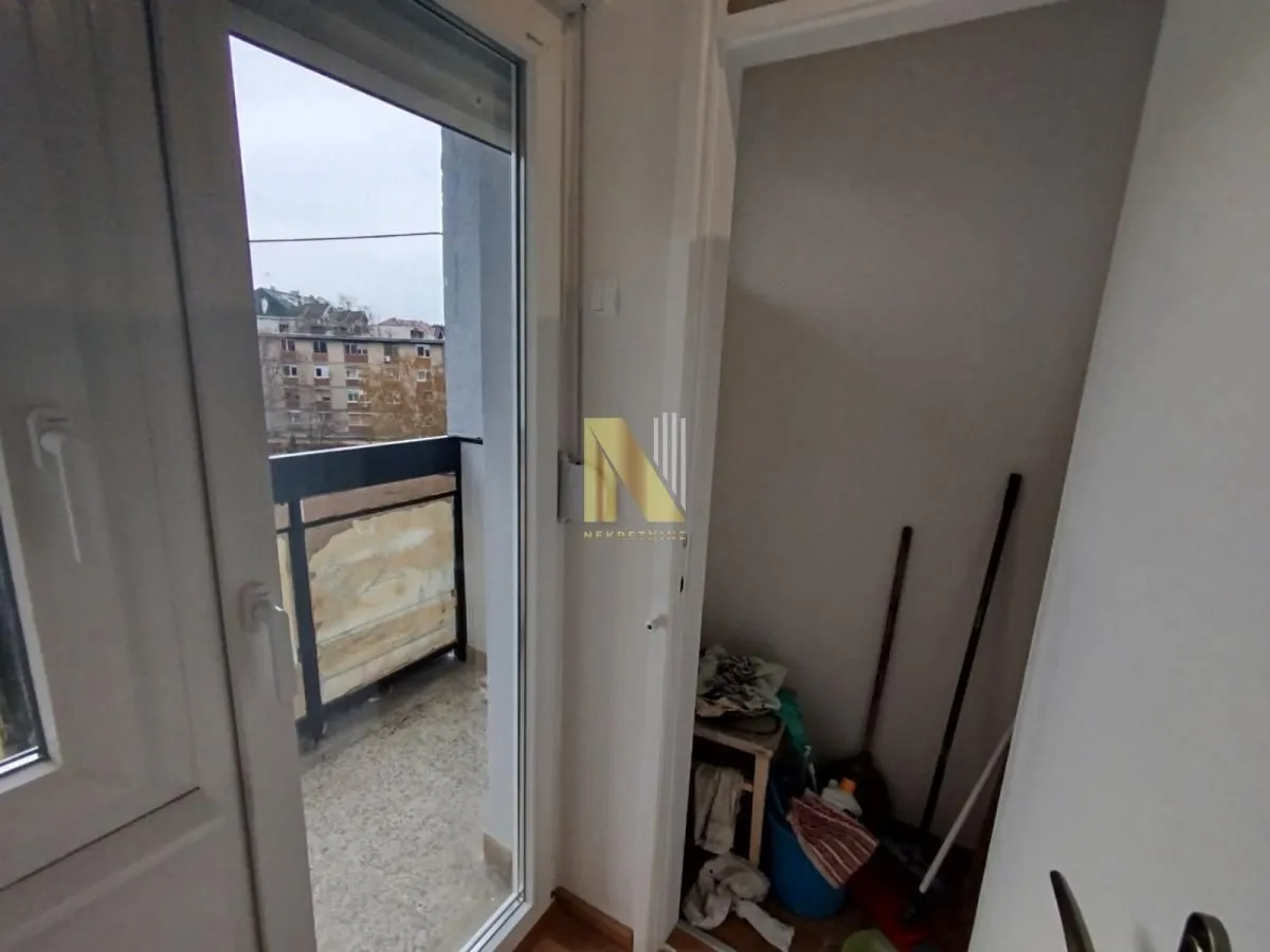 Prodaja, dvosoban stan, 59m², Železnička Stanica, Novi Sad Sve Podlokacije