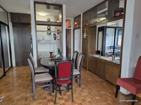 Izdavanje, četvorosoban stan, 110m², Bela Crkva, Srbija - image 10