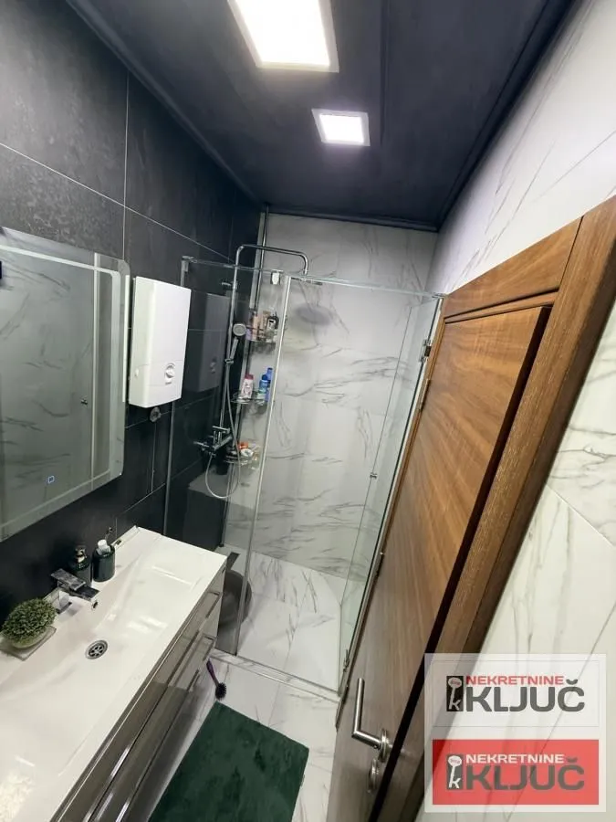 Prodaja, jednosoban stan, 42m², Kej, Novi Sad Sve Podlokacije