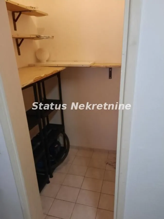 Izdavanje, jednosoban stan, 39m², Liman 1, Novi Sad Sve Podlokacije