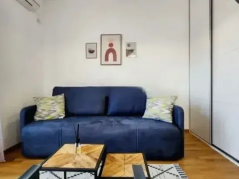 Izdavanje, garsonjera, 34m², City Kvart, Podgorica - image 4