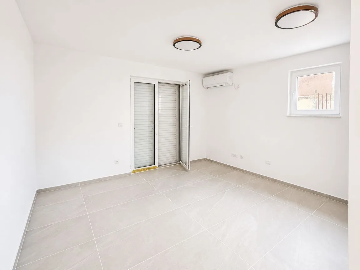 Prodaja, jednosoban stan, 33m², Budva, Crna Gora