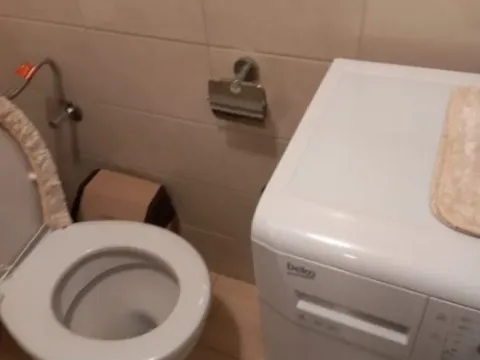 Izdavanje, jednosoban stan, 37m², Stari Aerodrom, Podgorica - image 9