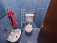 Sale, house, 250m², Zelenika, Podgorica - image 8