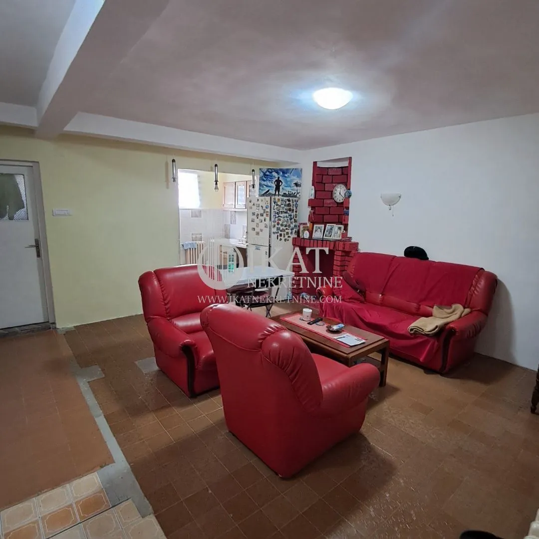 Prodaja, kuća, 250m², Grocka, Beograd