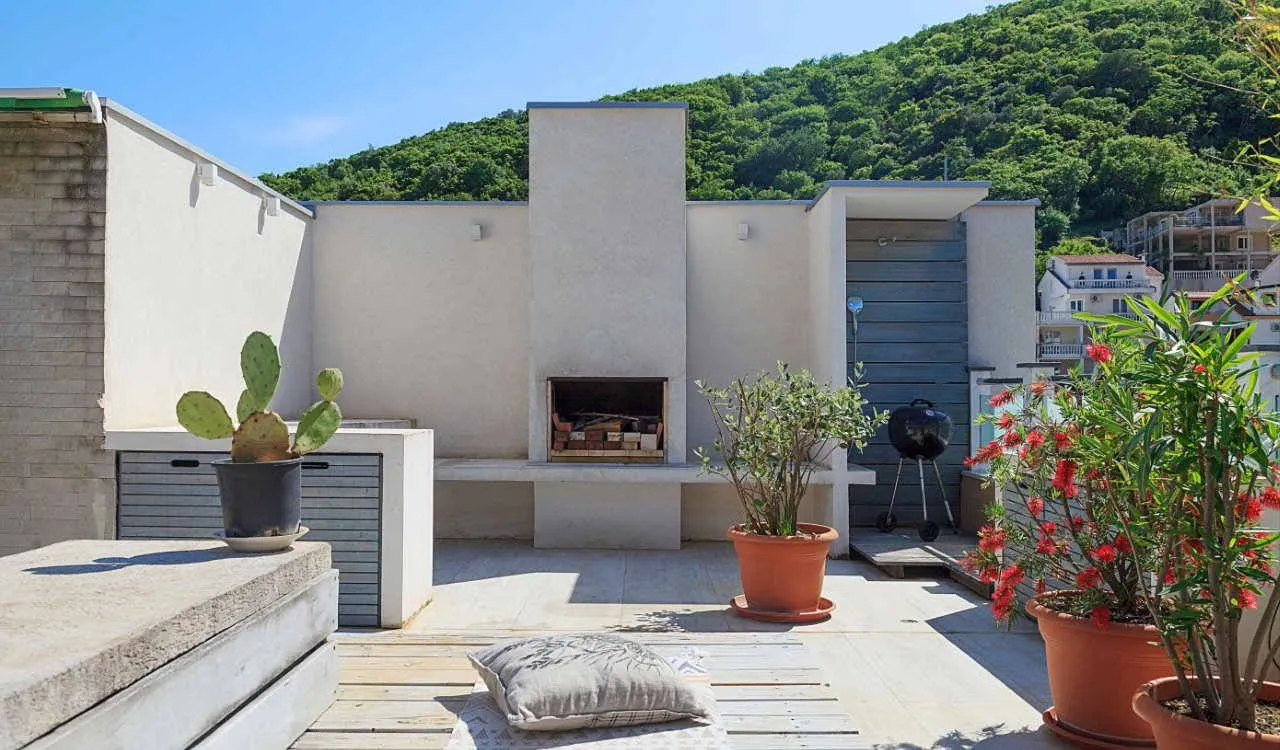Prodaja, trosoban stan, 85m², Centar, Budva