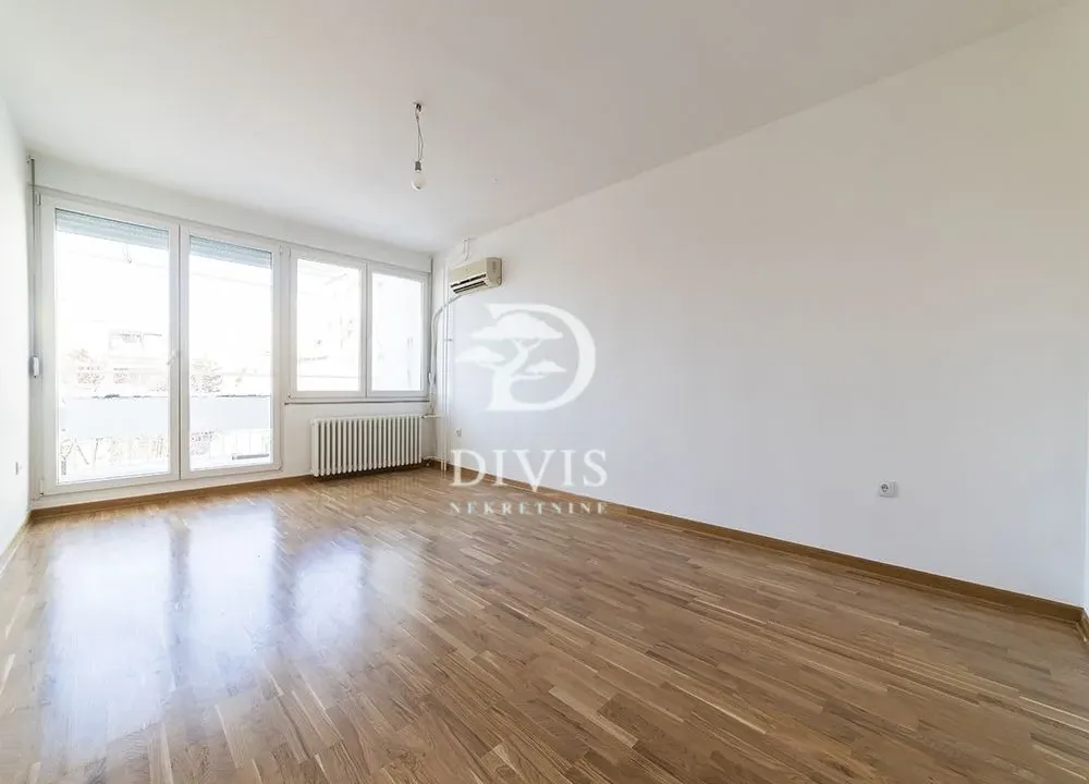 Sale, four bedroom apartment, 106m², Novi Beograd Sve Podlokacije, Beograd