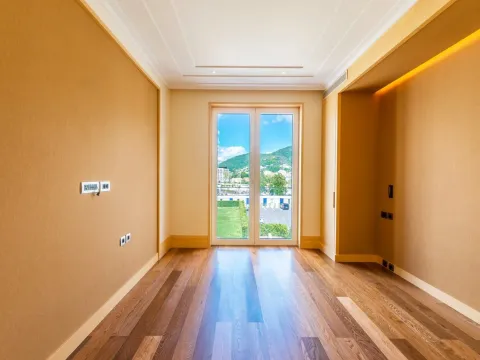 Prodaja, dvosoban stan, 144m², Porto Montenegro, Tivat - image 15
