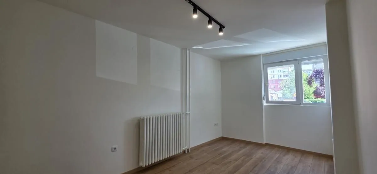 Prodaja, jednosoban stan, 37m², Banatić, Novi Sad Sve Podlokacije
