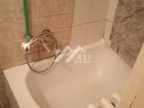 Izdavanje, jednosoban stan, 27m², Adamovićevo Naselje, Novi Sad Sve Podlokacije - image 7