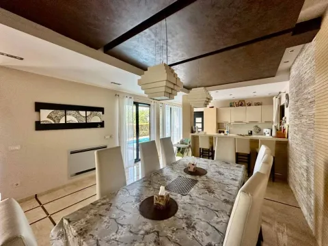 Prodaja, kuća, 318m², Bečići, Budva - image 3