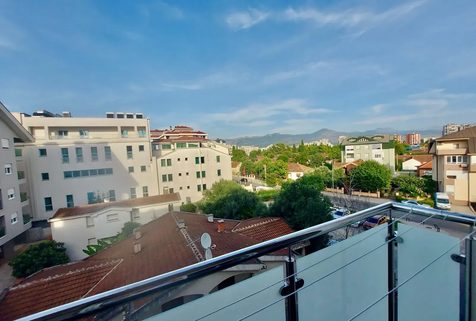 Izdavanje, dvosoban stan, 65m², Ljubović, Podgorica