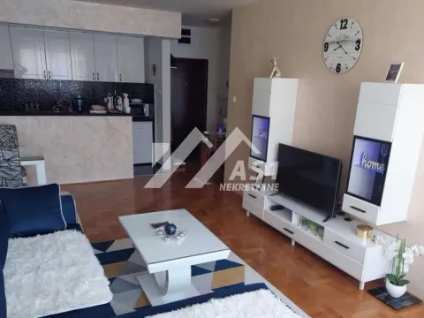 Izdavanje, dvosoban stan, 52m², Grbavica, Novi Sad Sve Podlokacije - image 2