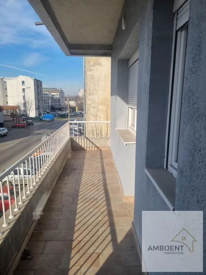 Sale, three bedroom apartment, 78m², Južni Bulevar, Vračar Sve Podlokacije