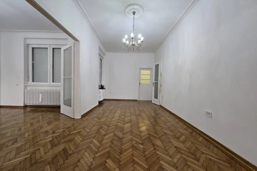 Rent, four bedroom apartment, 136m², Stari Grad, Beograd