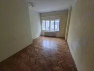 Izdavanje, trosoban stan, 122m², Centar, Novi Sad - image 10