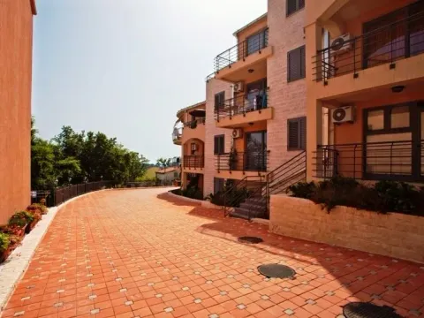Prodaja, stan, 56m², Bečići, Budva - image 7