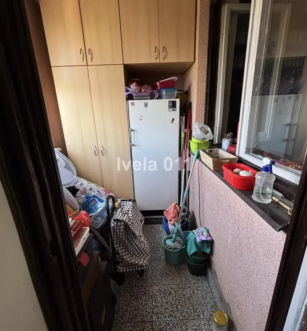 Prodaja, trosoban stan, 70m², Karaburma, Palilula Sve Podlokacije
