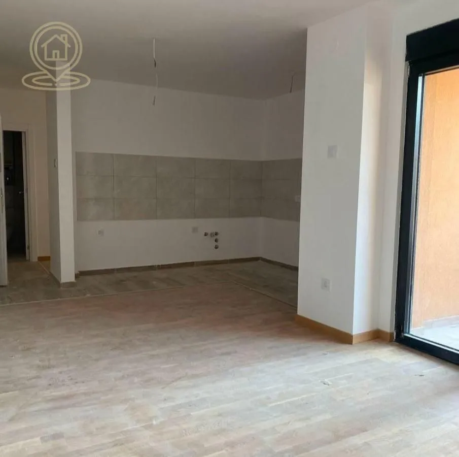 Sale, four bedroom apartment, 79m², Medijana, Niš