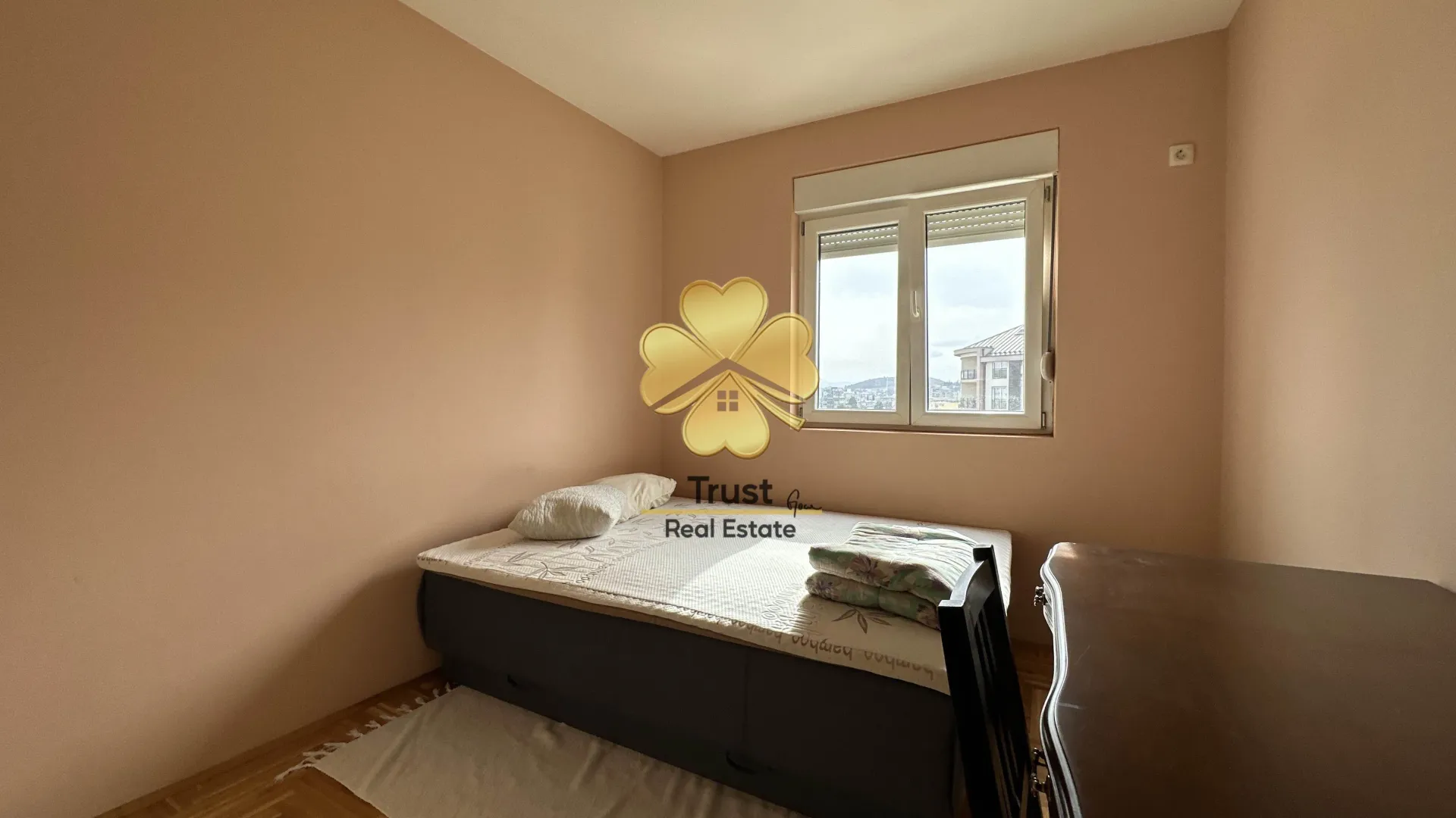 Rent, one bedroom apartment, 42m², Ljubović, Podgorica