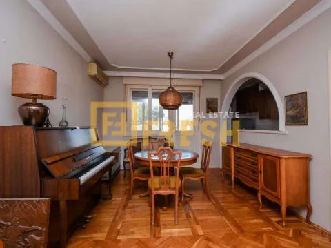 Izdavanje, trosoban stan, 100m², Centar, Podgorica - image 4