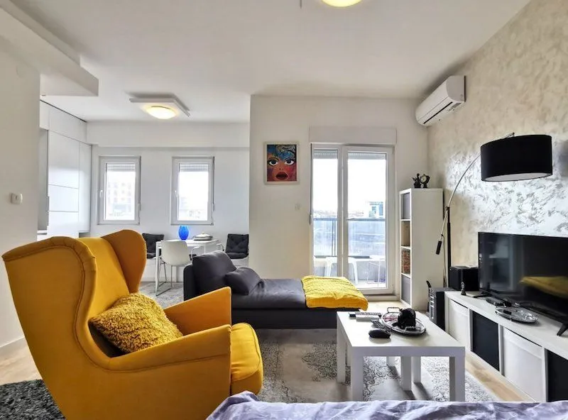 Rent, studio apartment, 33m², Centar, Podgorica
