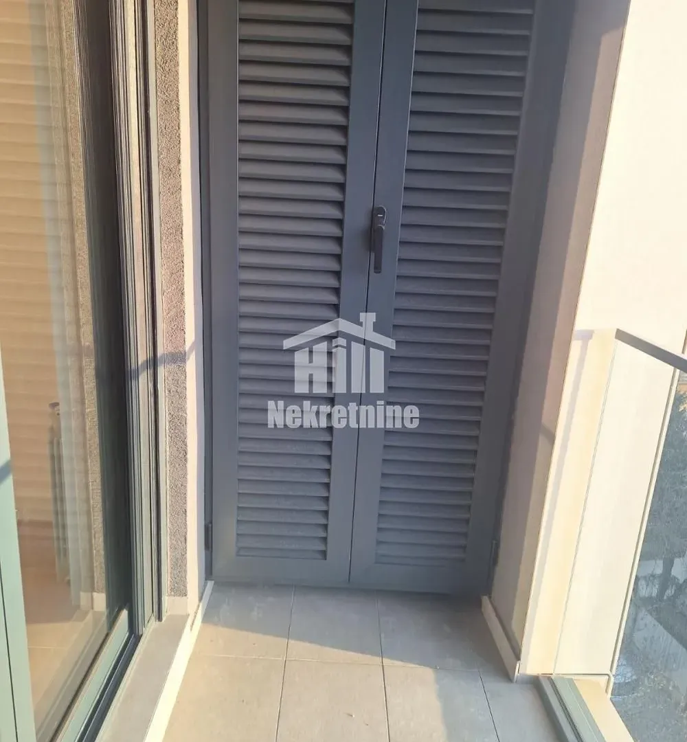 Sale, two bedroom apartment, 53m², Autokomanda, Voždovac Sve Podlokacije