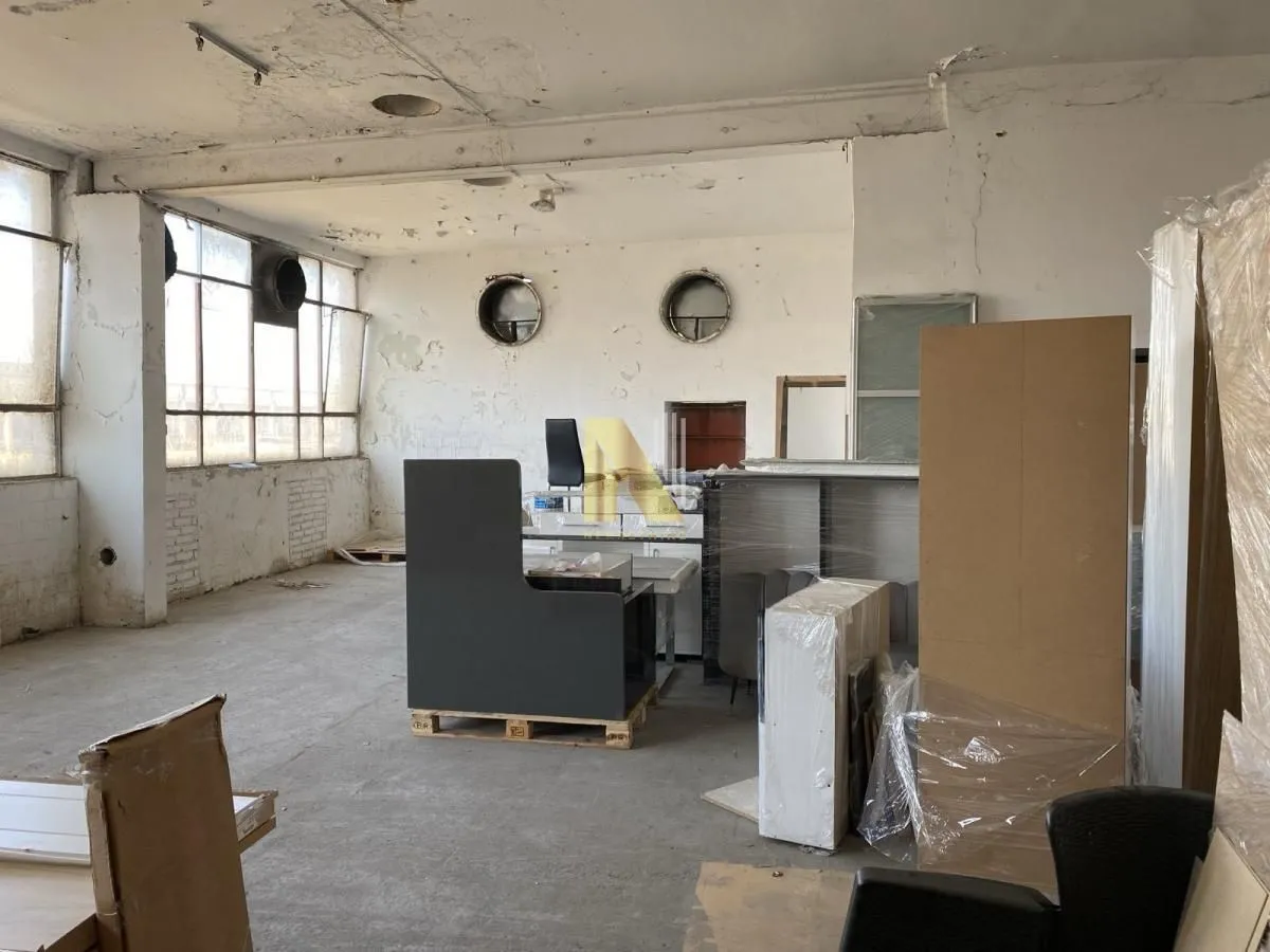 Rent, office space, 681m², Salajka, Novi Sad Sve Podlokacije