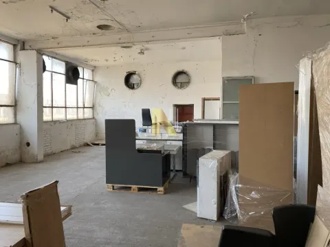 Rent, office space, 681m², Salajka, Novi Sad Sve Podlokacije - image 10