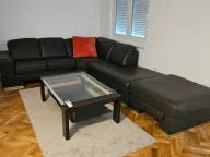 Izdavanje, dvosoban stan, 46m², Blok 6, Podgorica - image 1