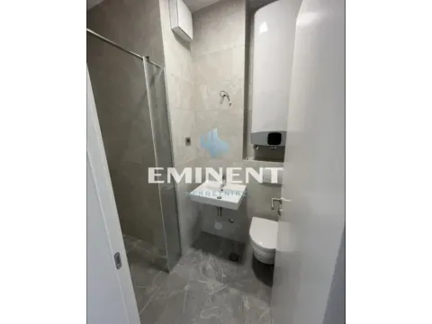 Izdavanje, trosoban stan, 90m², Novi Beograd Blok 67, Novi Beograd Sve Podlokacije - image 12