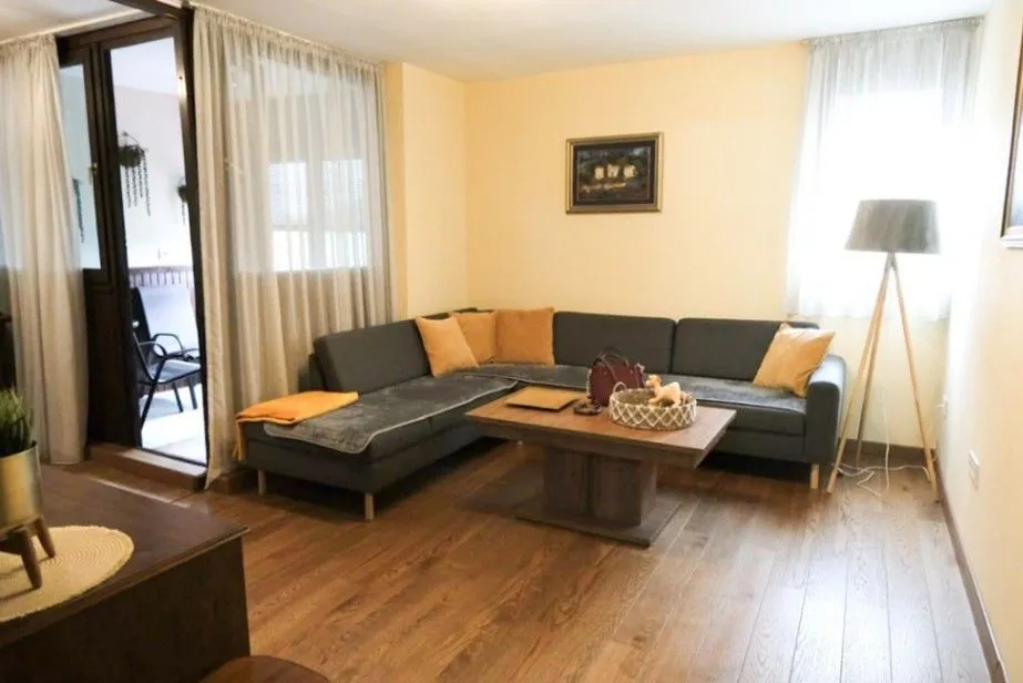 Rent, two bedroom apartment, 77m², Blok 5, Podgorica