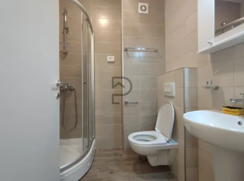 Izdavanje, jednosoban stan, 45m², City Kej, Podgorica - image 8
