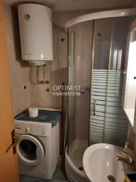 Rent, one bedroom apartment, 41m², Višnjička Banja, Palilula Sve Podlokacije - image 5
