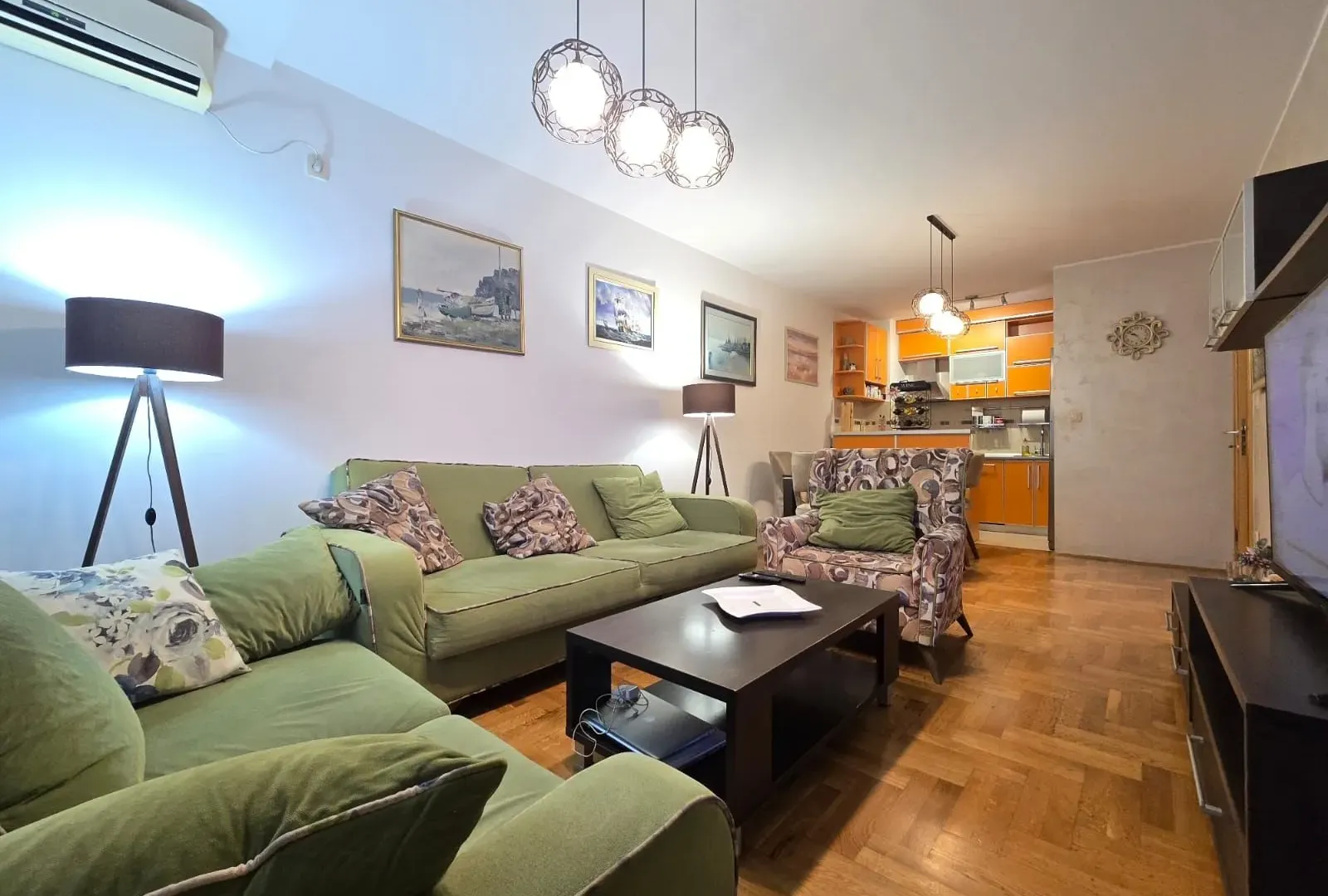 Sale, two bedroom apartment, 70m², Stari Aerodrom, Podgorica