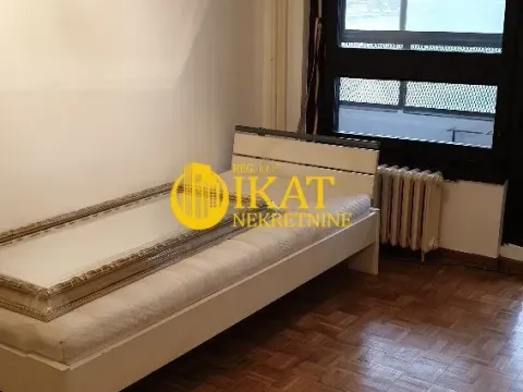 Izdavanje, četvorosoban stan, 115m², Kalenić Pijaca, Vračar Sve Podlokacije - image 13