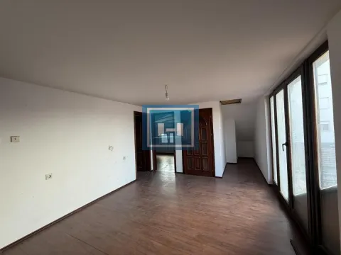 Sale, house, 350m², Centar, Jagodina - image 10