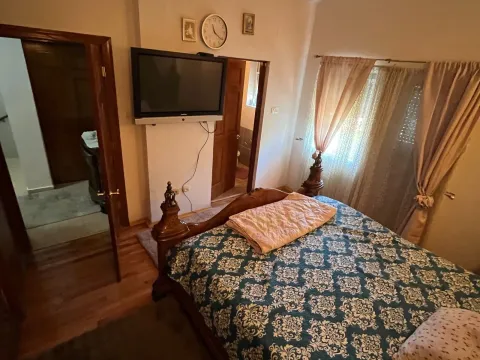 Prodaja, kuća, 200m², Donja Gorica, Podgorica - image 15