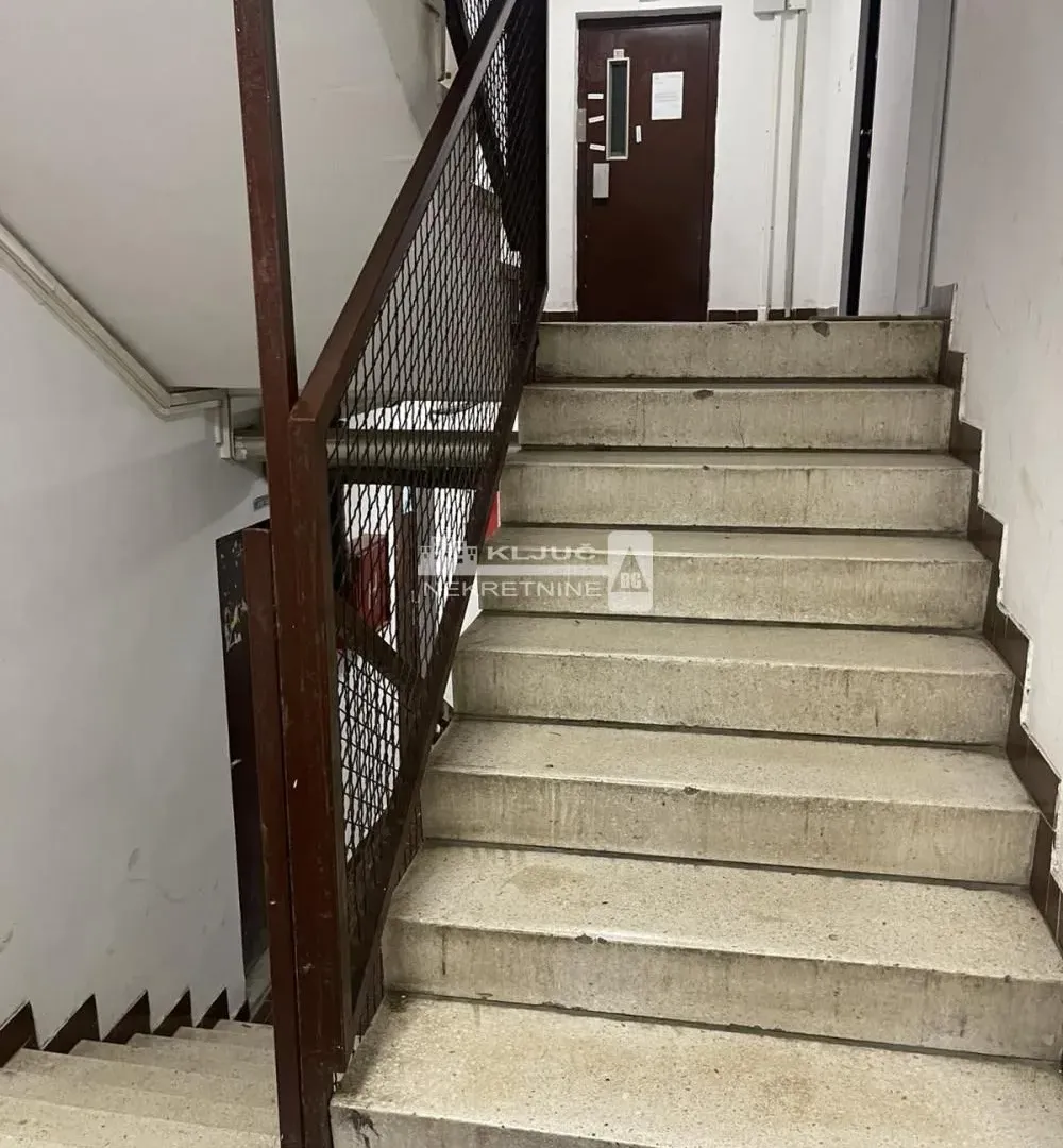 Sale, one bedroom apartment, 50m², Zvezdara Sve Podlokacije, Beograd