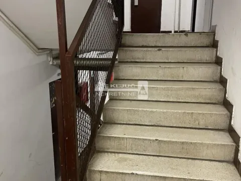 Sale, one bedroom apartment, 50m², Zvezdara Sve Podlokacije, Beograd - image 14
