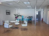 Izdavanje, poslovni prostor, 205m², Stari Grad, Beograd - image 1