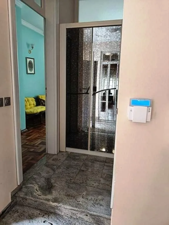 Prodaja, kuća, 250m², Centar, Kruševac